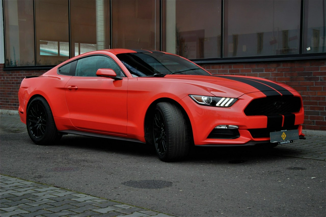 Ford Mustang - Zdjęcie 35