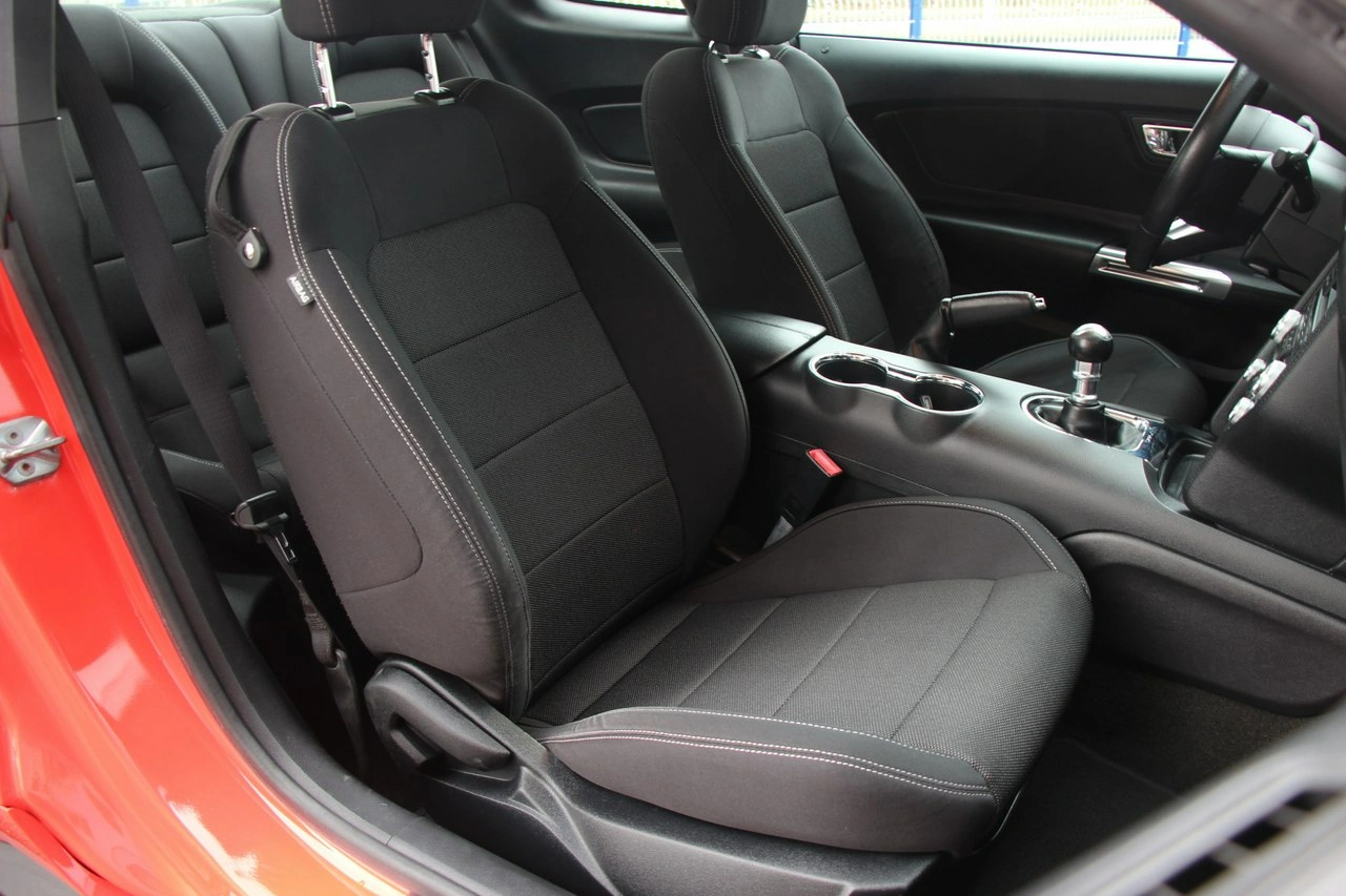 Ford Mustang - Zdjęcie 38