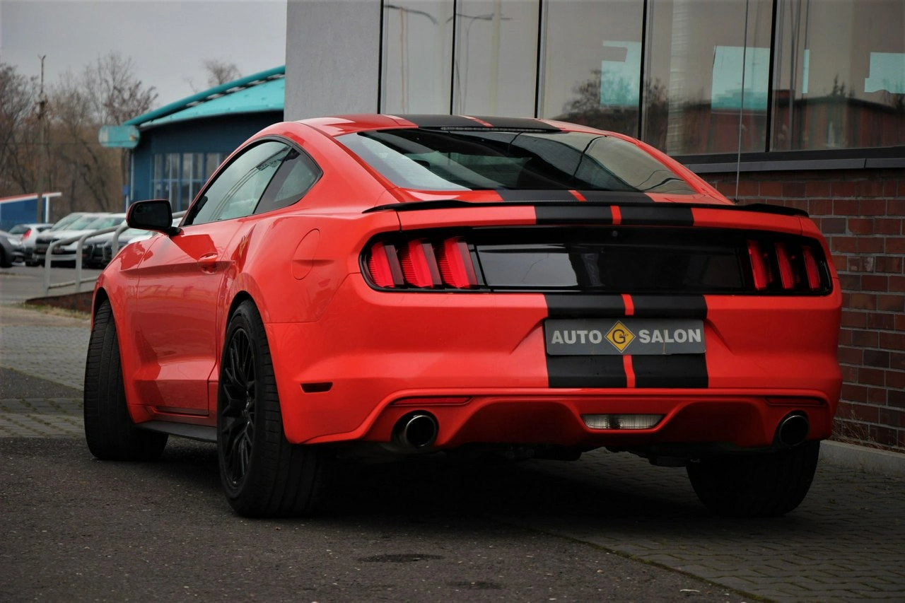 Ford Mustang - Zdjęcie 4