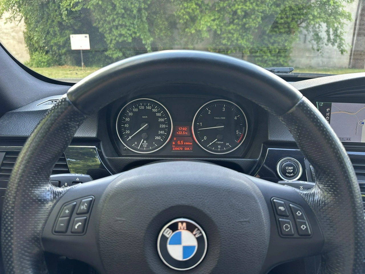 BMW 330 - Zdjęcie 14