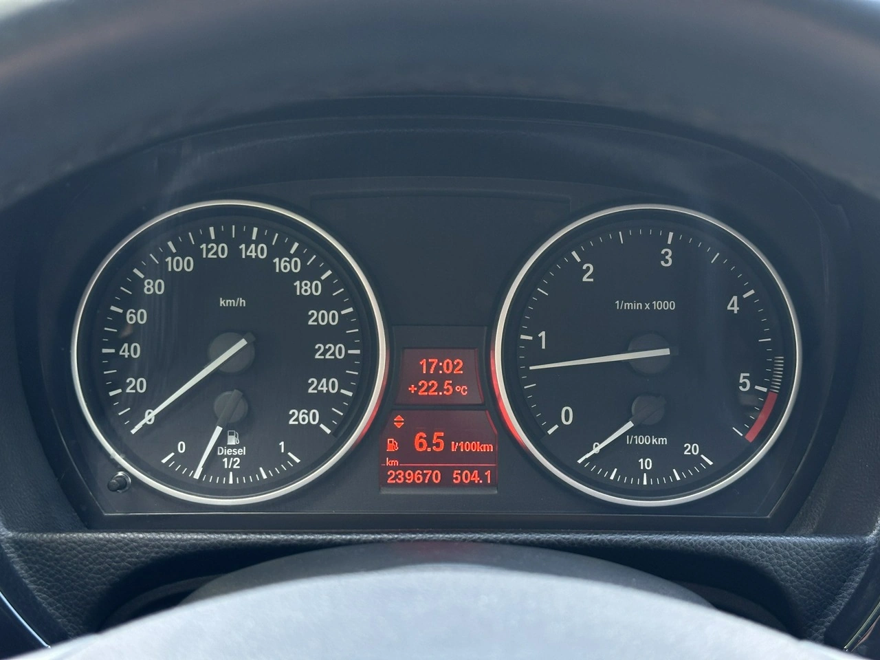 BMW 330 - Zdjęcie 15