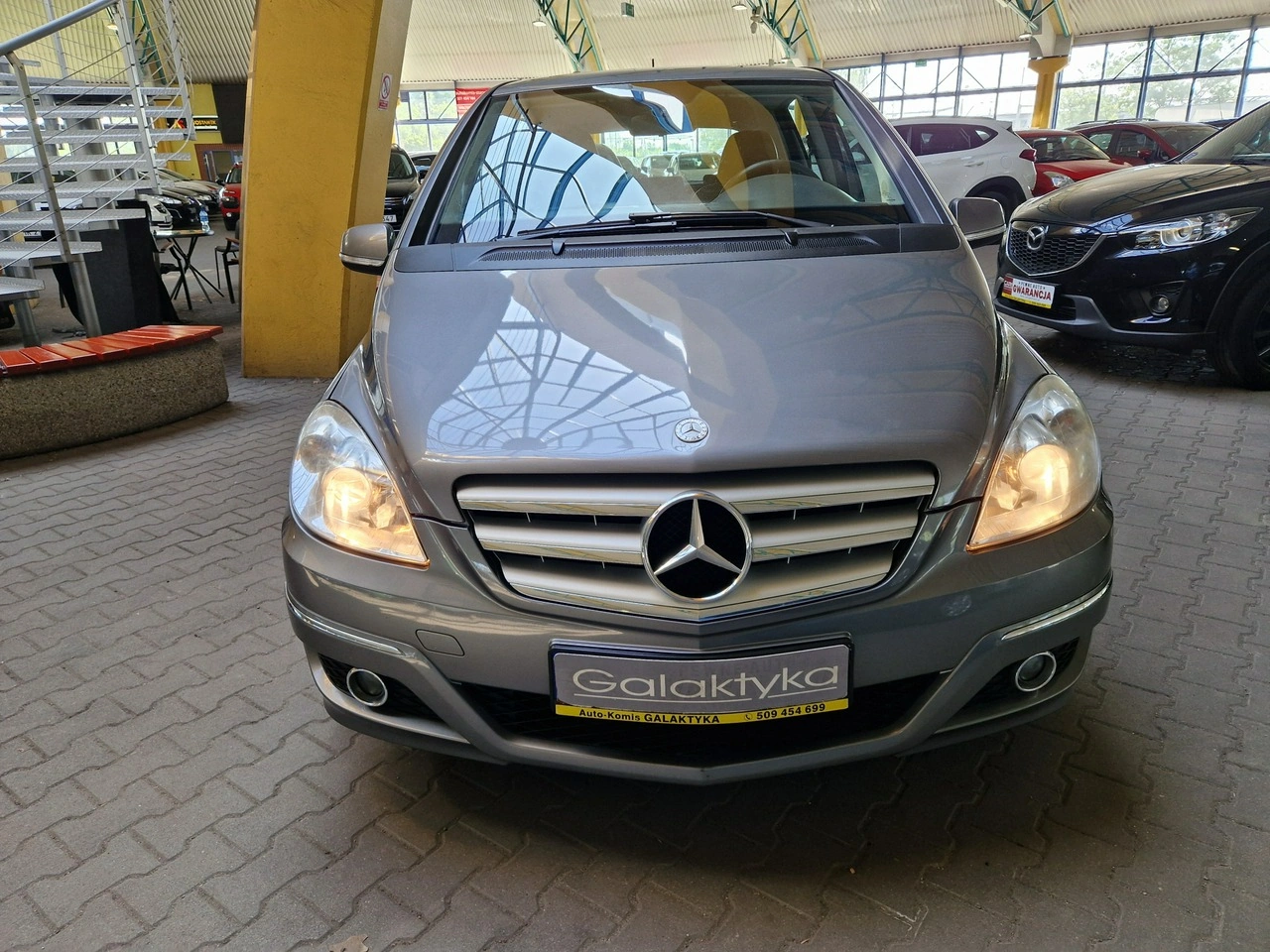 Mercedes B 180 - Zdjęcie 2