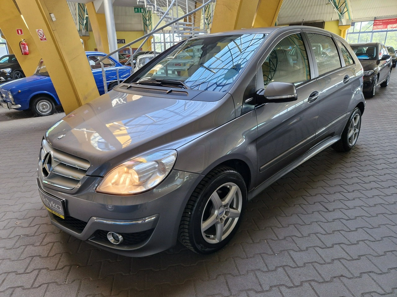 Mercedes B 180 - Zdjęcie 3