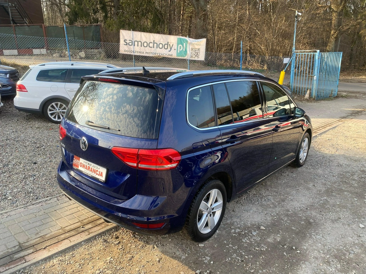 Volkswagen Touran - Zdjęcie 16