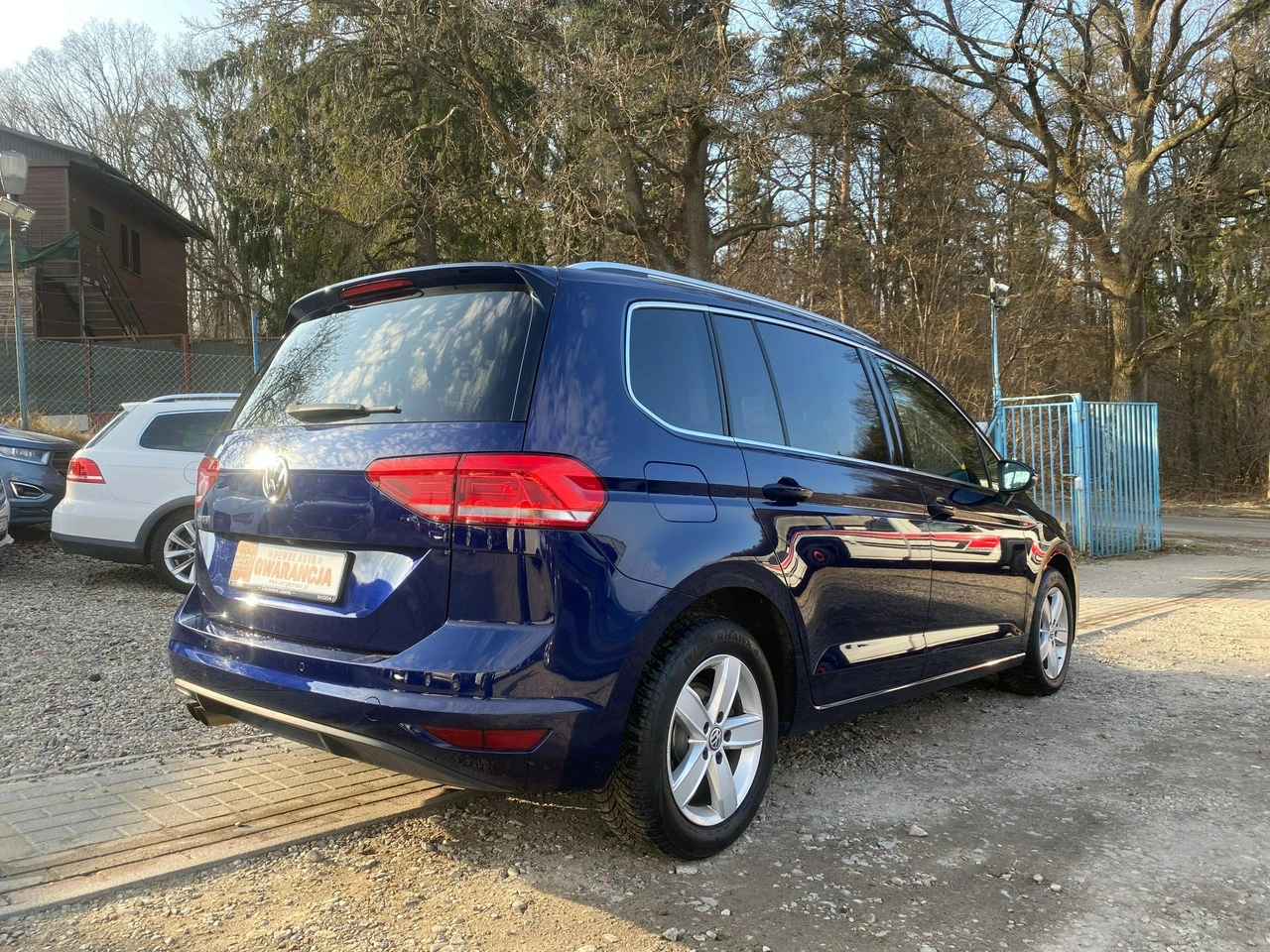Volkswagen Touran - Zdjęcie 17