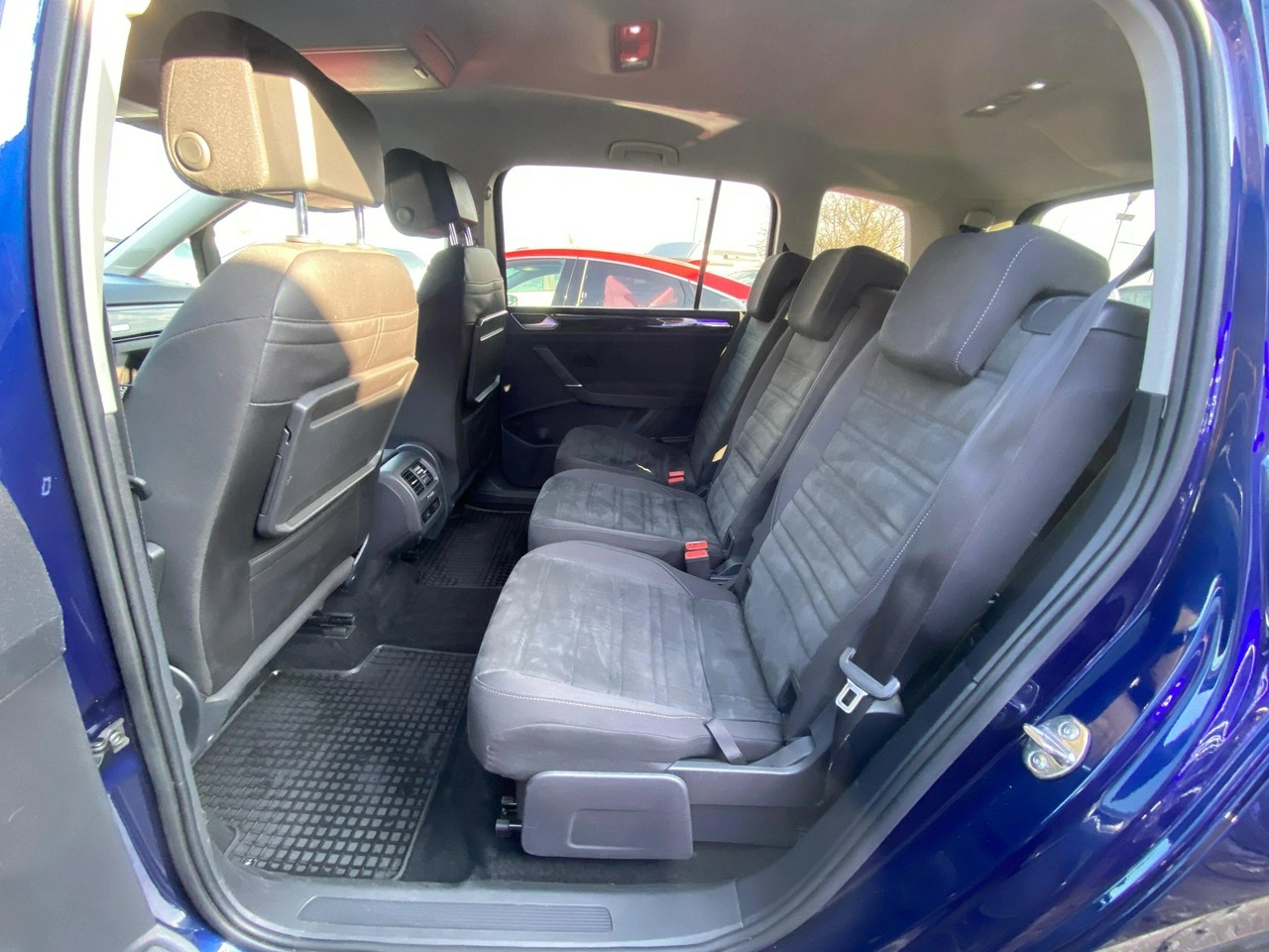 Volkswagen Touran - Zdjęcie 34