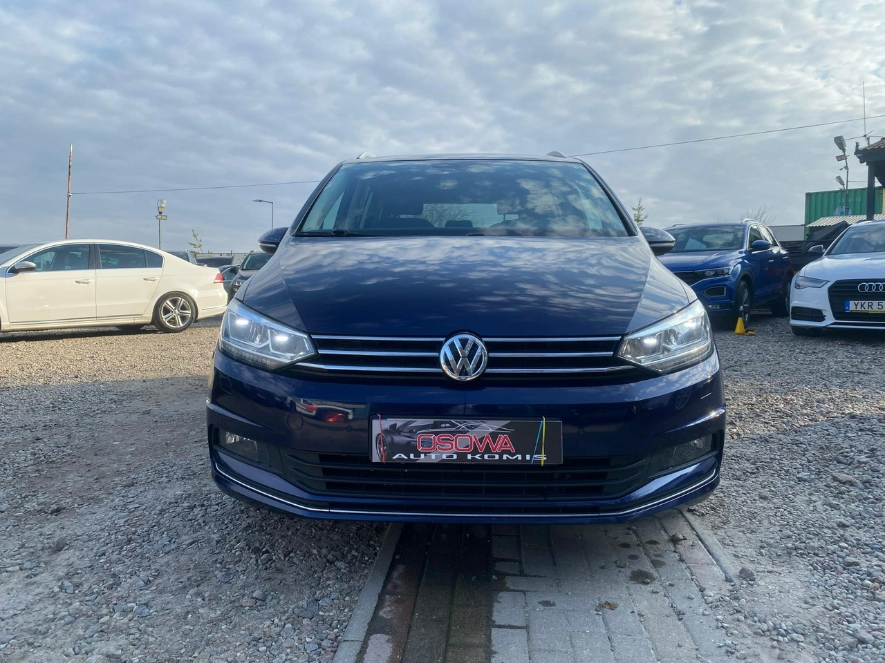 Volkswagen Touran - Zdjęcie 8