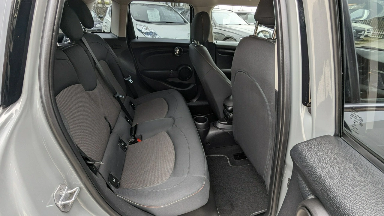 MINI ONE - Zdjęcie 17