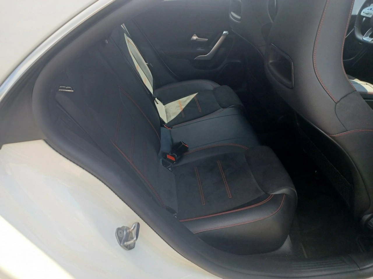 Mercedes CLA 200 - Zdjęcie 19
