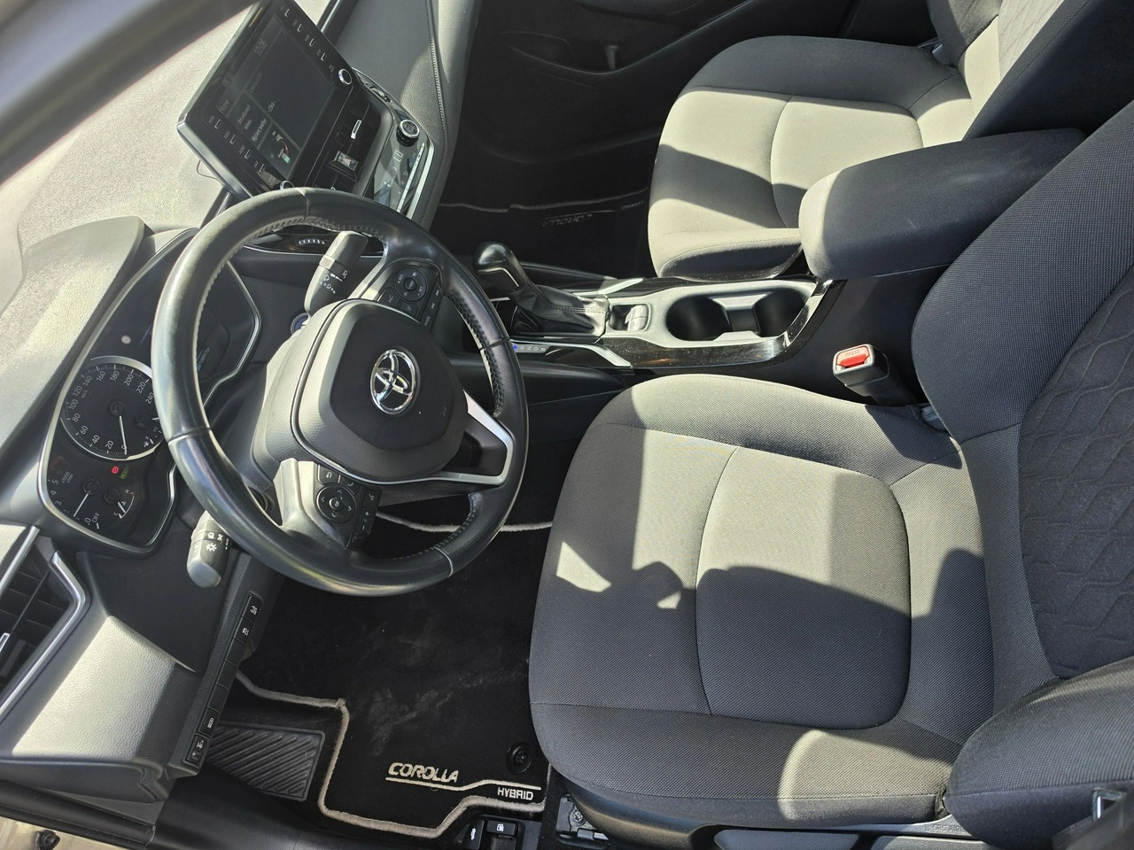 Toyota Corolla - Zdjęcie 17