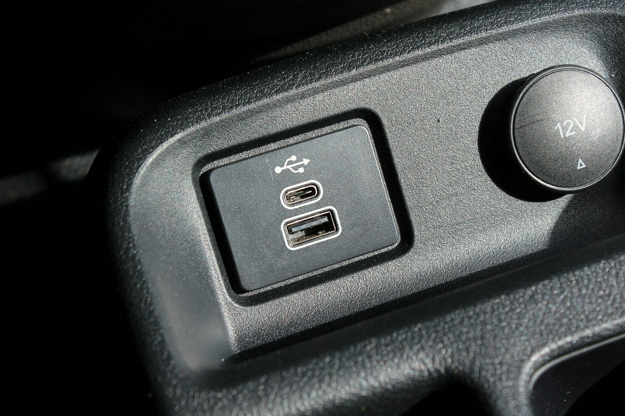 Ford Transit Connect - Zdjęcie 19