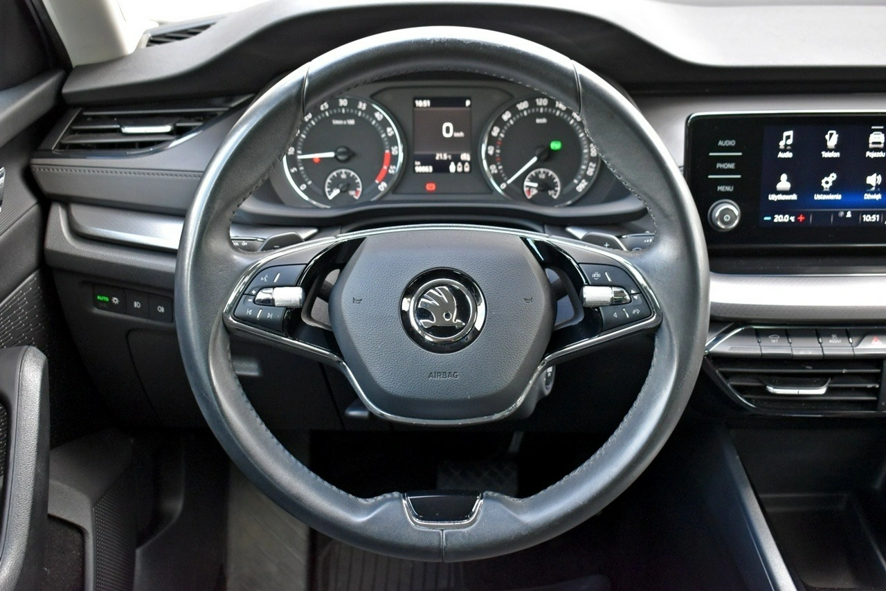 Skoda Octavia - Zdjęcie 14