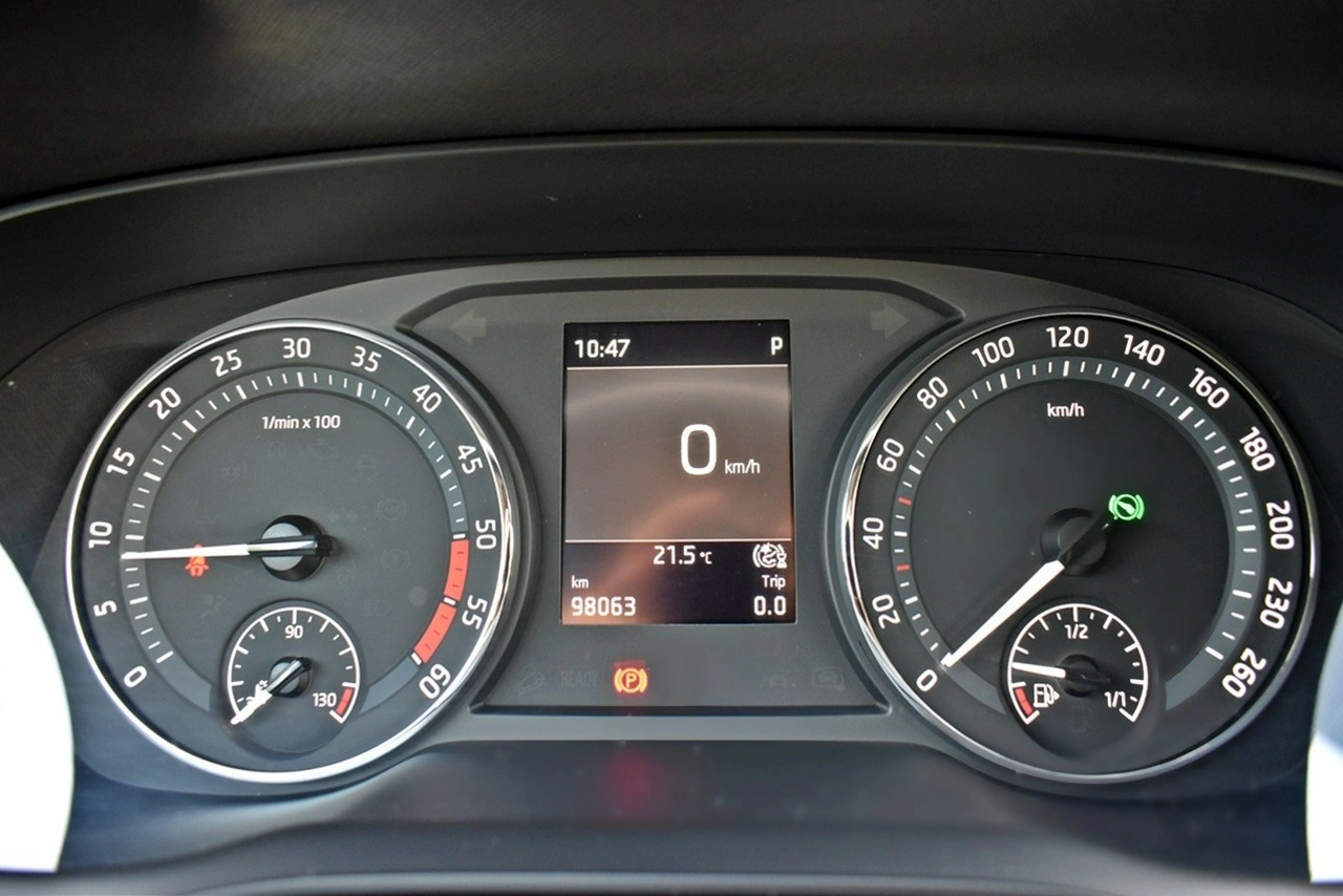 Skoda Octavia - Zdjęcie 15