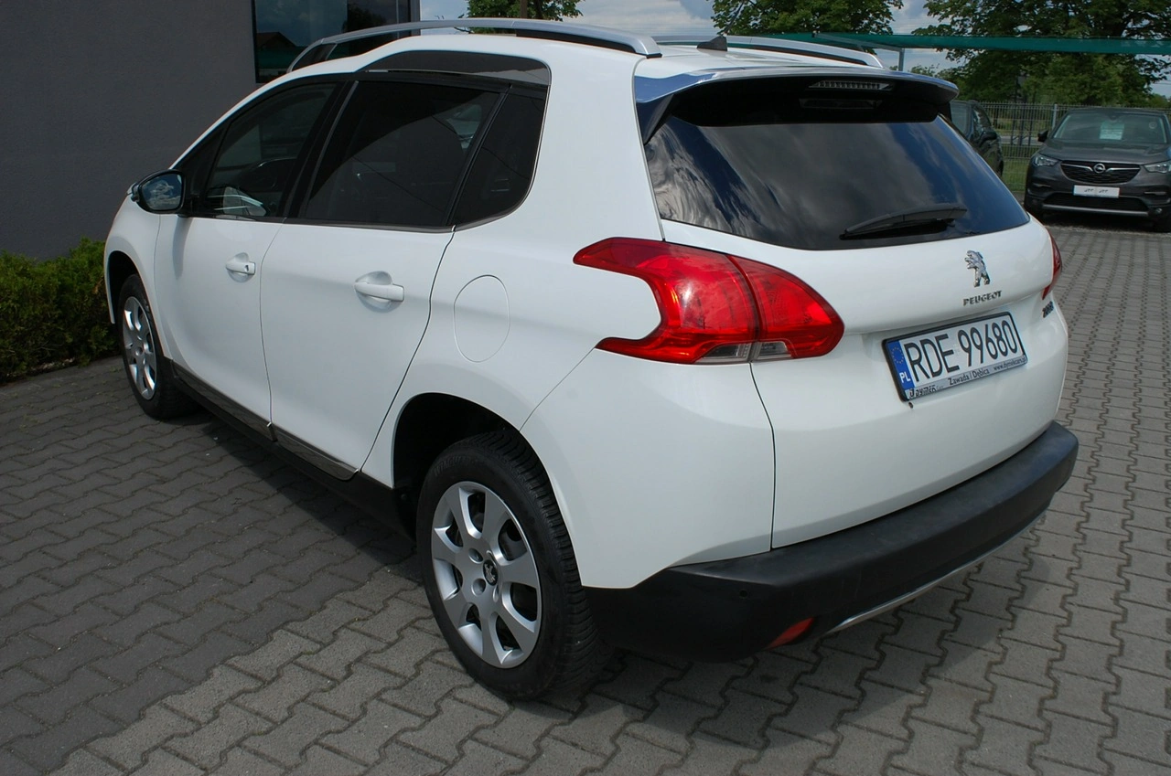 Peugeot 2008 - Zdjęcie 11
