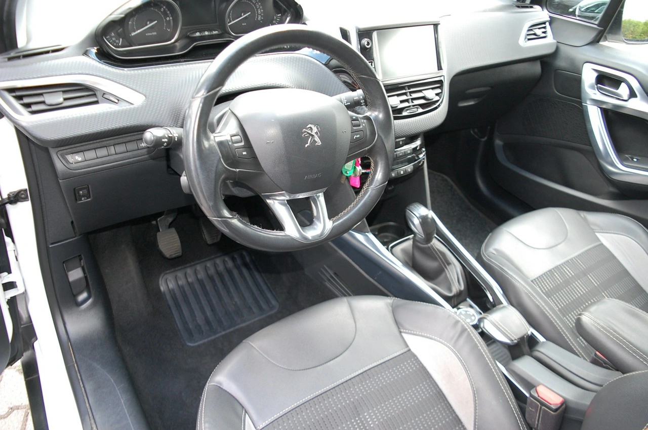 Peugeot 2008 - Zdjęcie 21