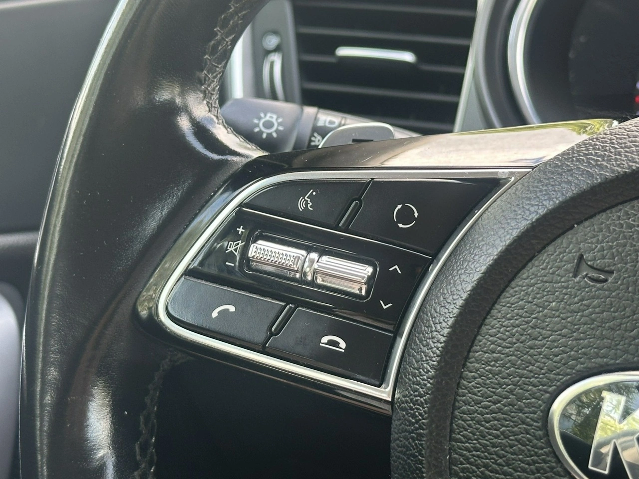 Kia Ceed - Zdjęcie 21