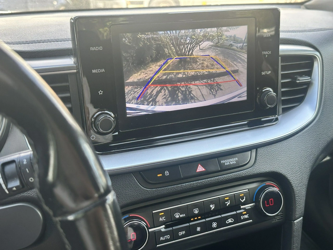 Kia Ceed - Zdjęcie 27