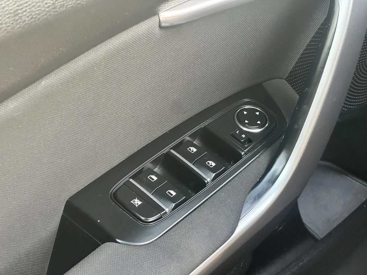 Kia Ceed - Zdjęcie 43