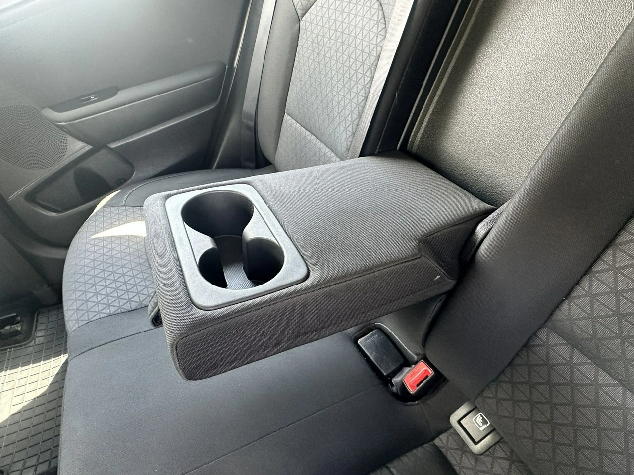 Kia Ceed - Zdjęcie 46