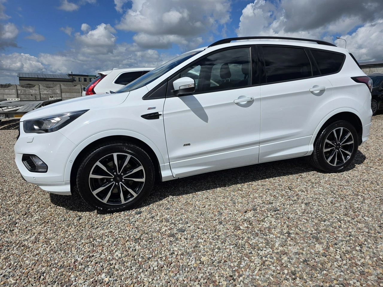 Ford Kuga - Zdjęcie 14