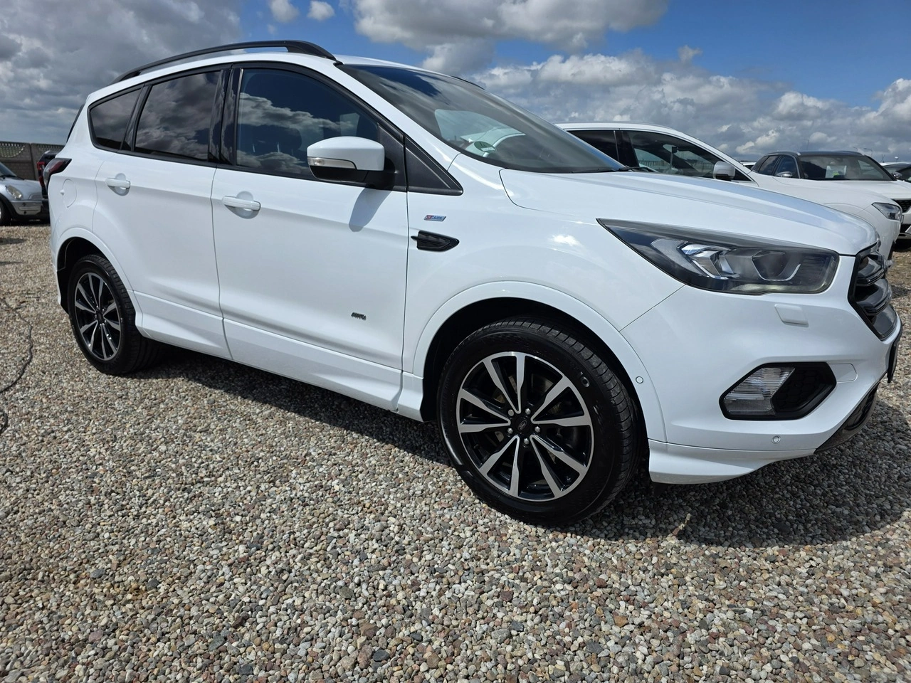Ford Kuga - Zdjęcie 20