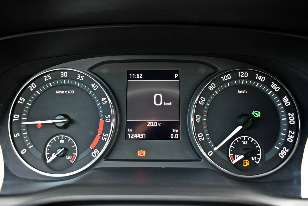 Skoda Octavia - Zdjęcie 15