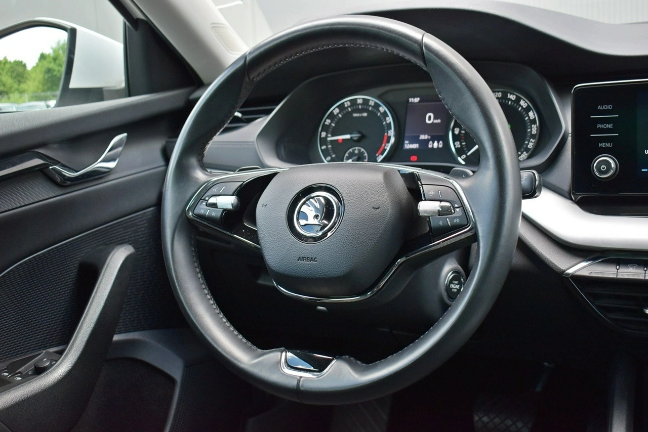 Skoda Octavia - Zdjęcie 17