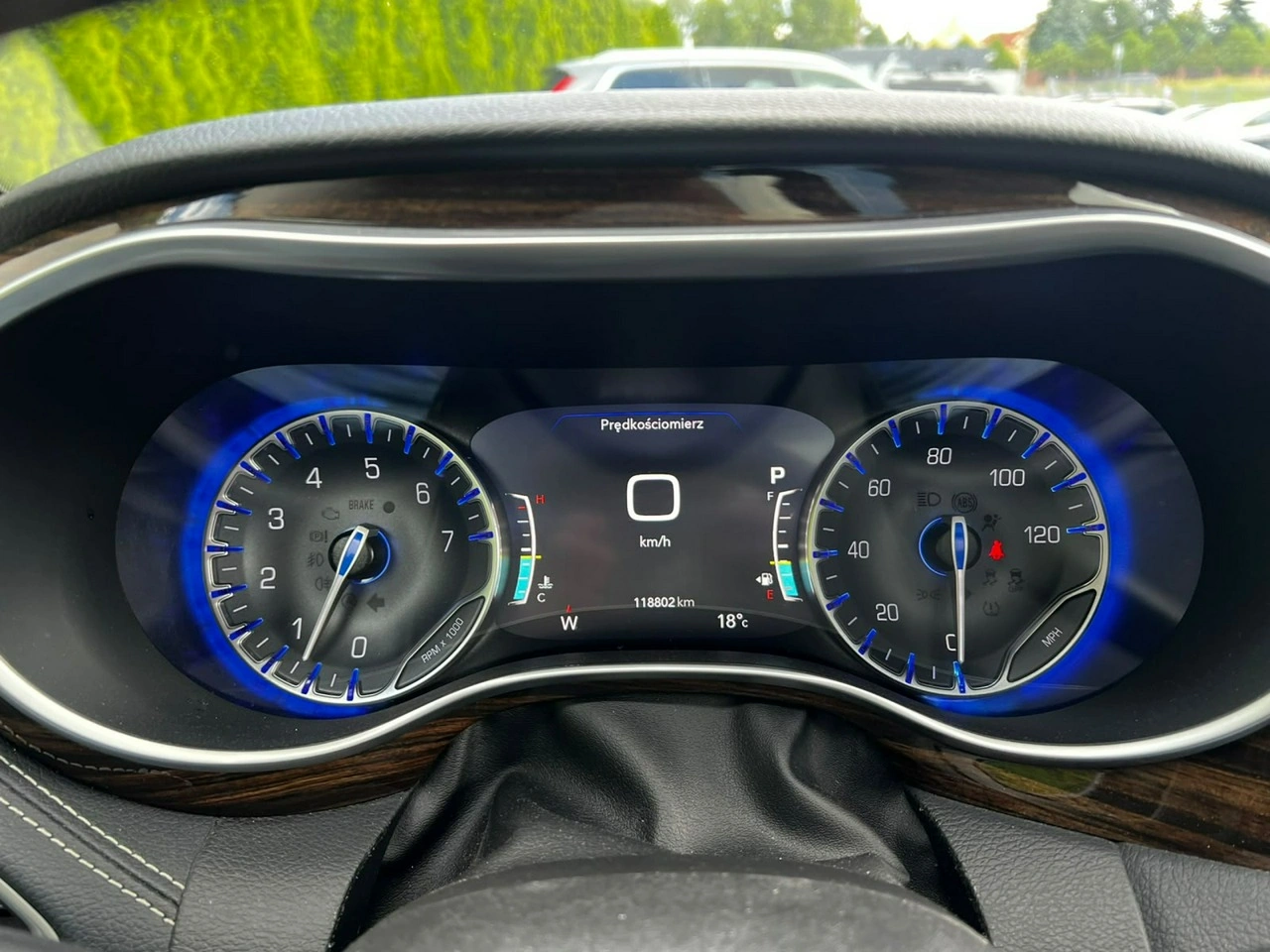 Chrysler Pacifica - Zdjęcie 26