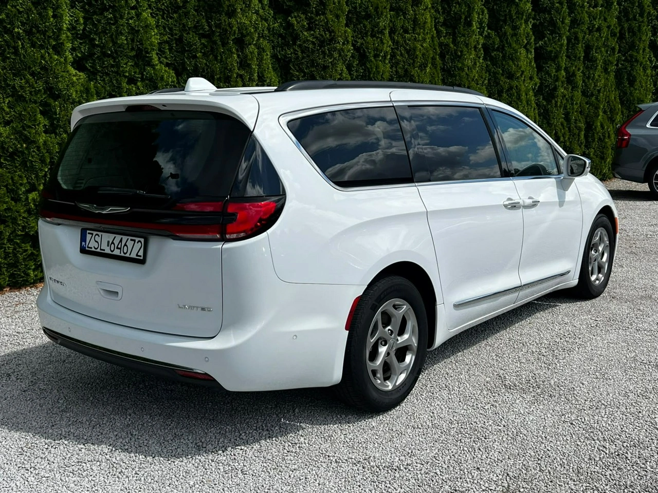 Chrysler Pacifica - Zdjęcie 4