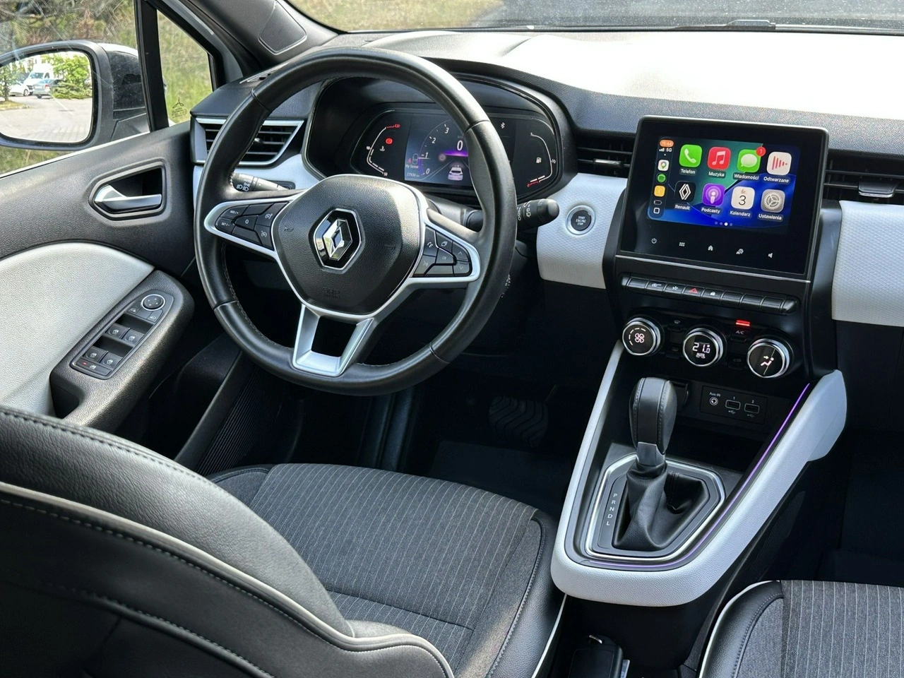 Renault Clio - Zdjęcie 19
