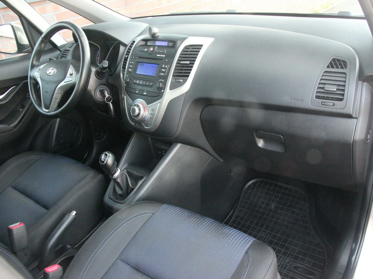 Hyundai ix20 - Zdjęcie 27