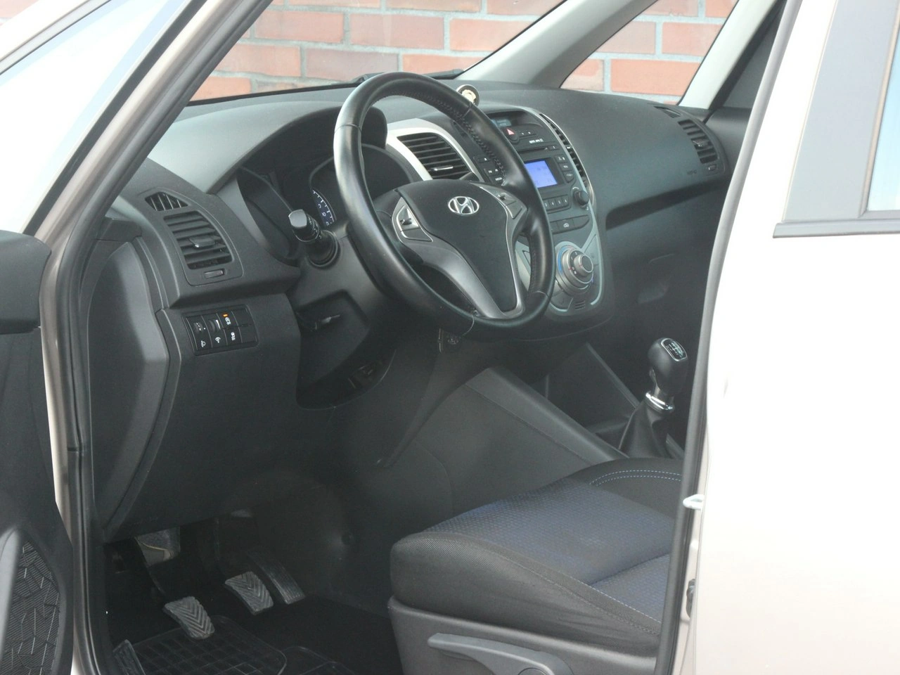 Hyundai ix20 - Zdjęcie 12