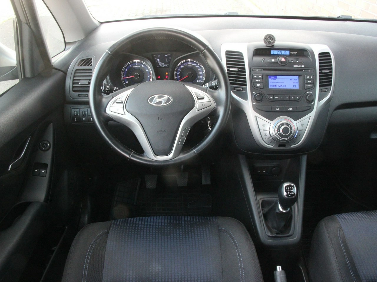 Hyundai ix20 - Zdjęcie 16