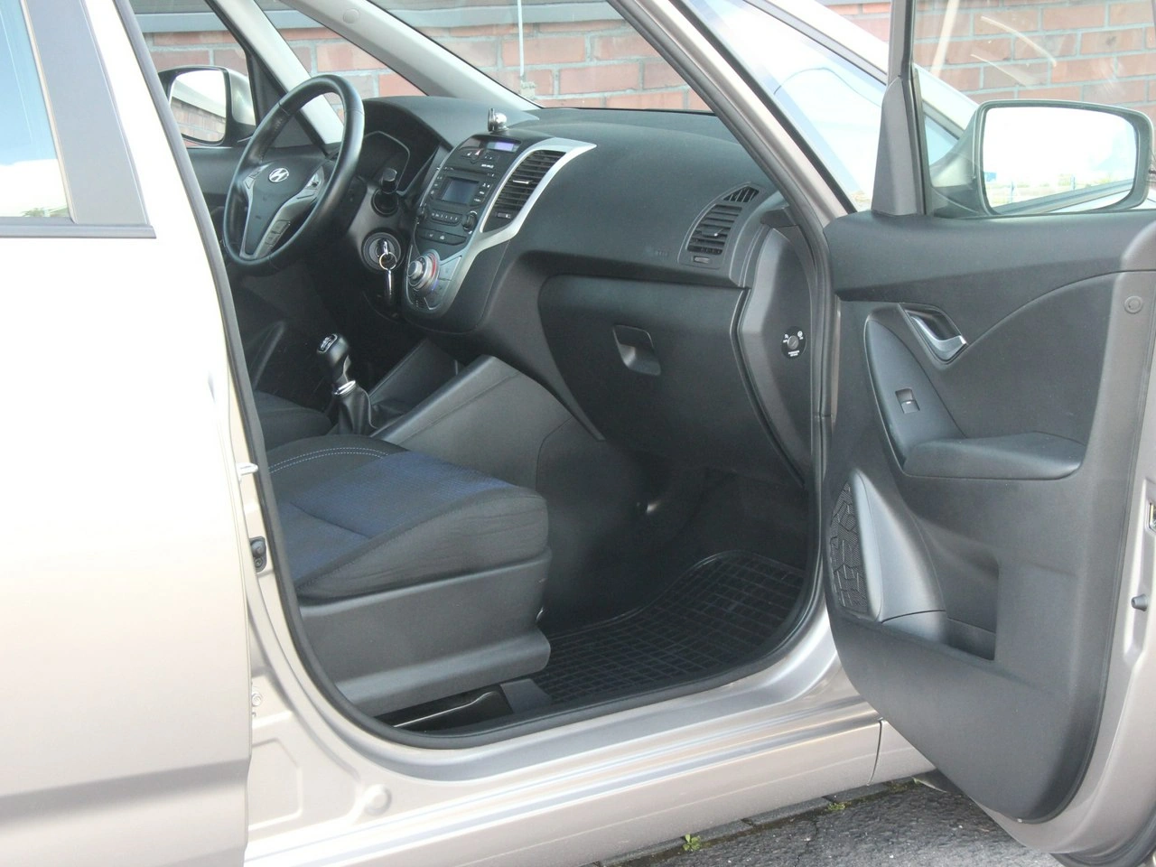 Hyundai ix20 - Zdjęcie 30