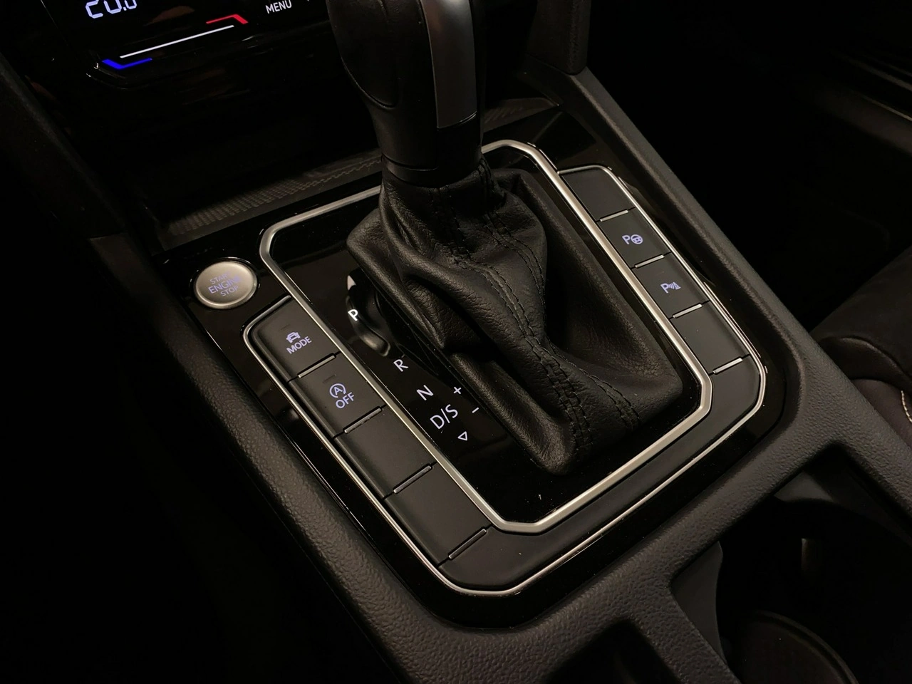 Volkswagen Passat - Zdjęcie 31