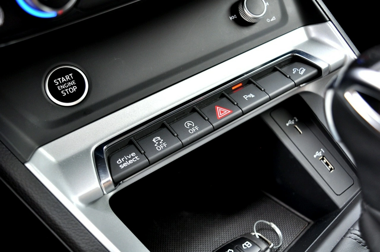 Audi Q3 - Zdjęcie 24