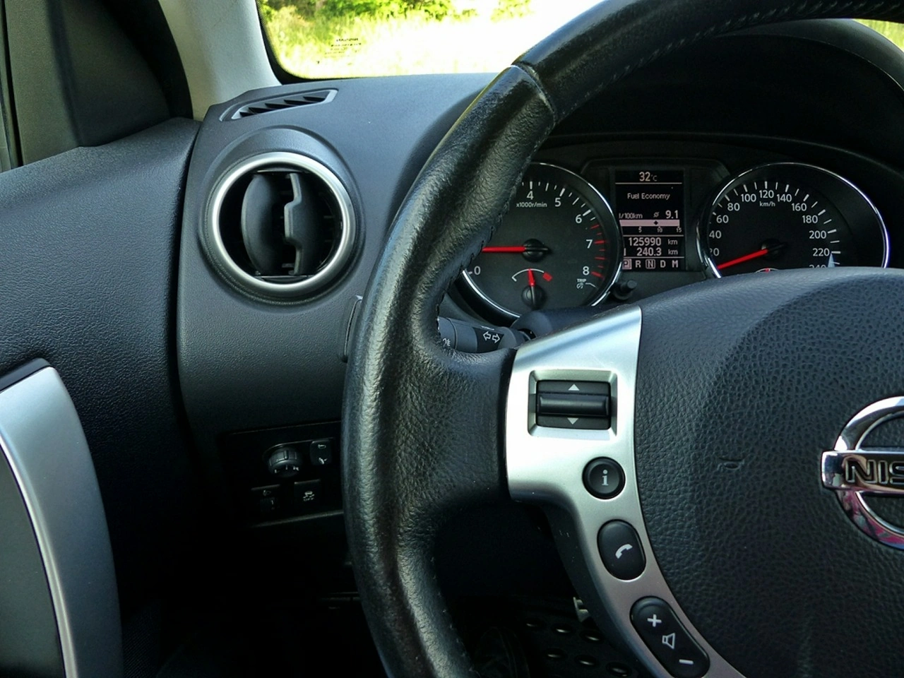 Nissan Qashqai - Zdjęcie 30