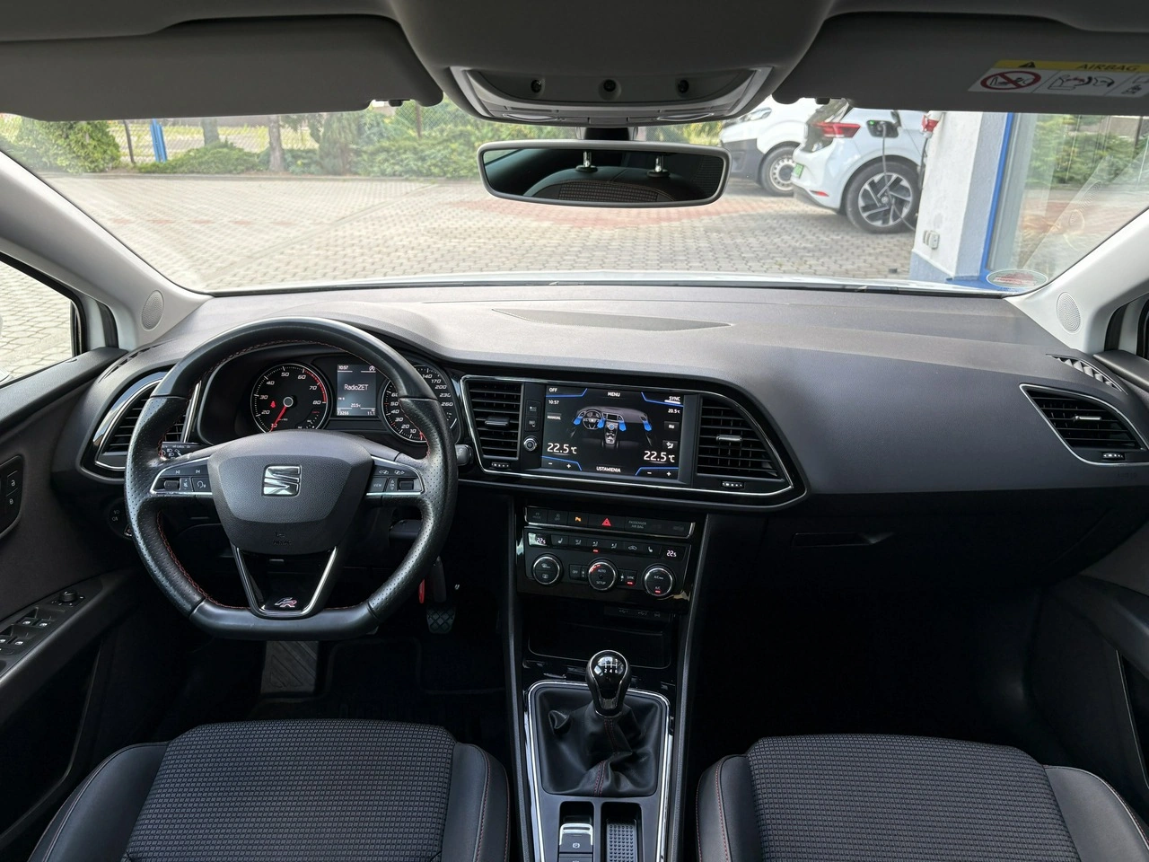 Seat Leon - Zdjęcie 15