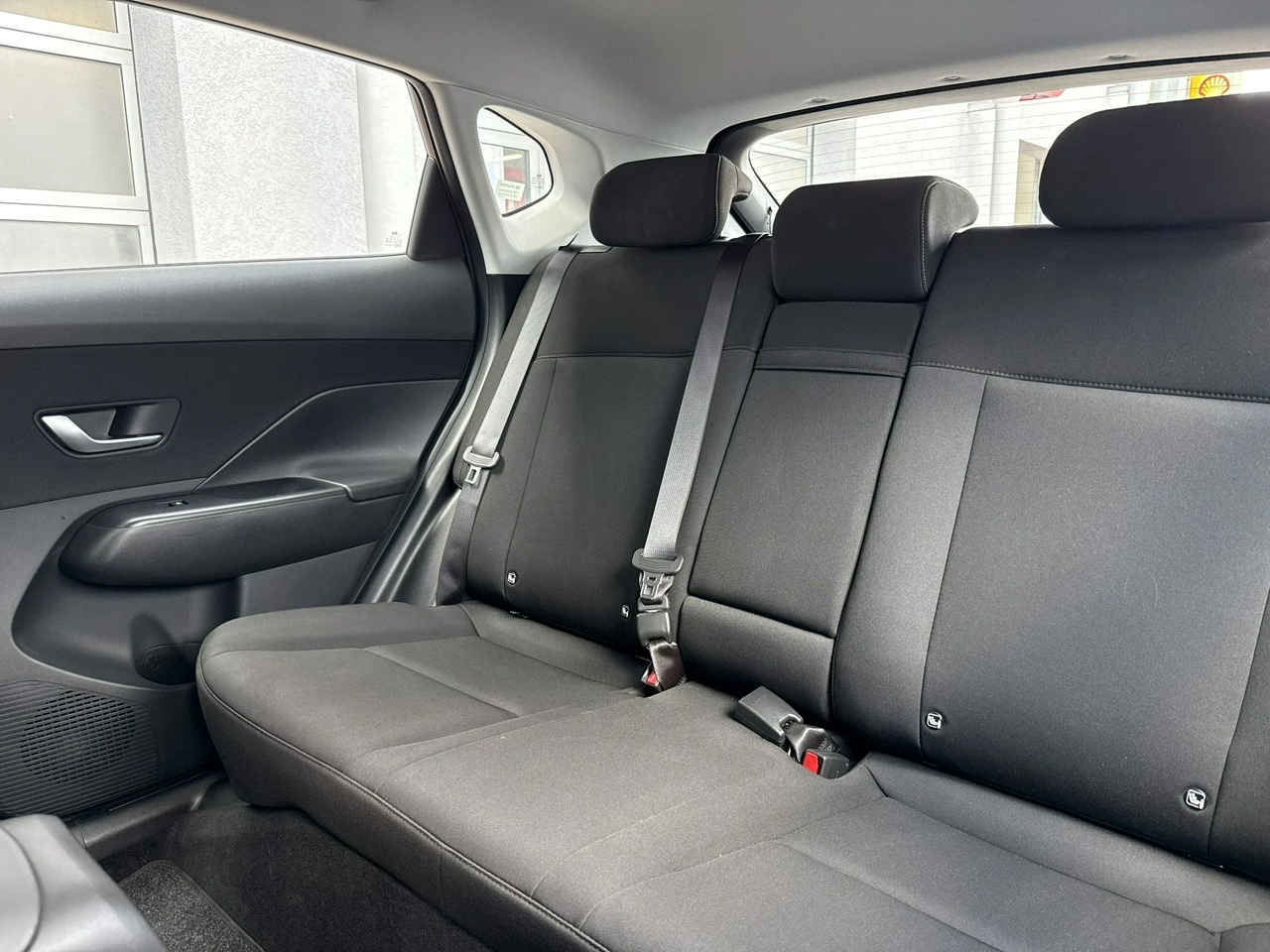 Hyundai Kona - Zdjęcie 27