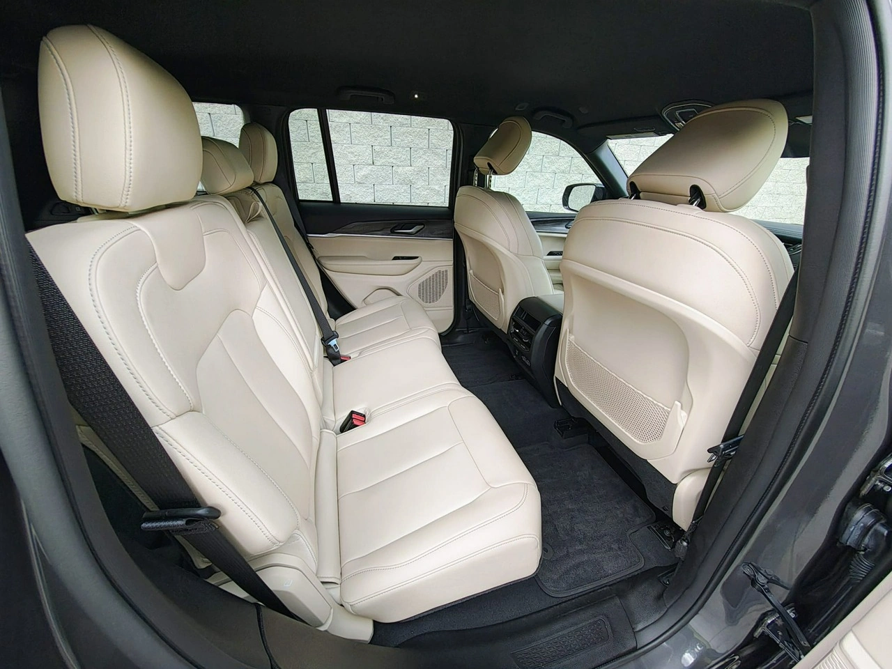 Jeep Grand Cherokee - Zdjęcie 28