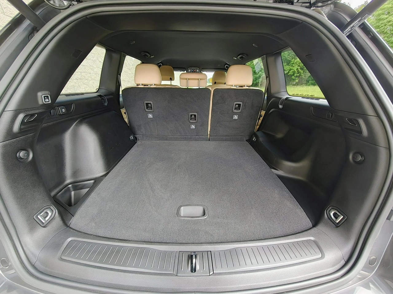 Jeep Grand Cherokee - Zdjęcie 30