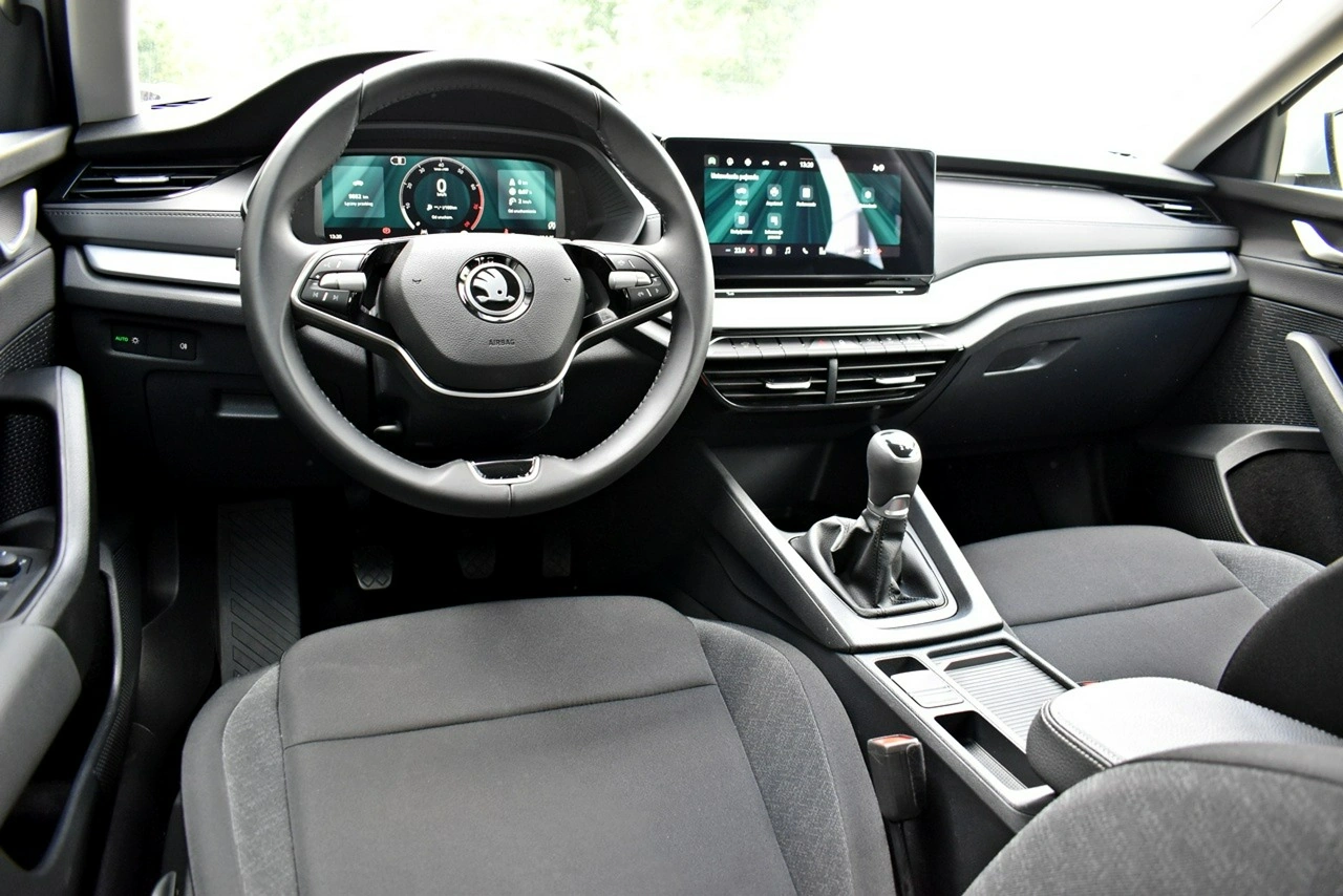 Skoda Octavia - Zdjęcie 11