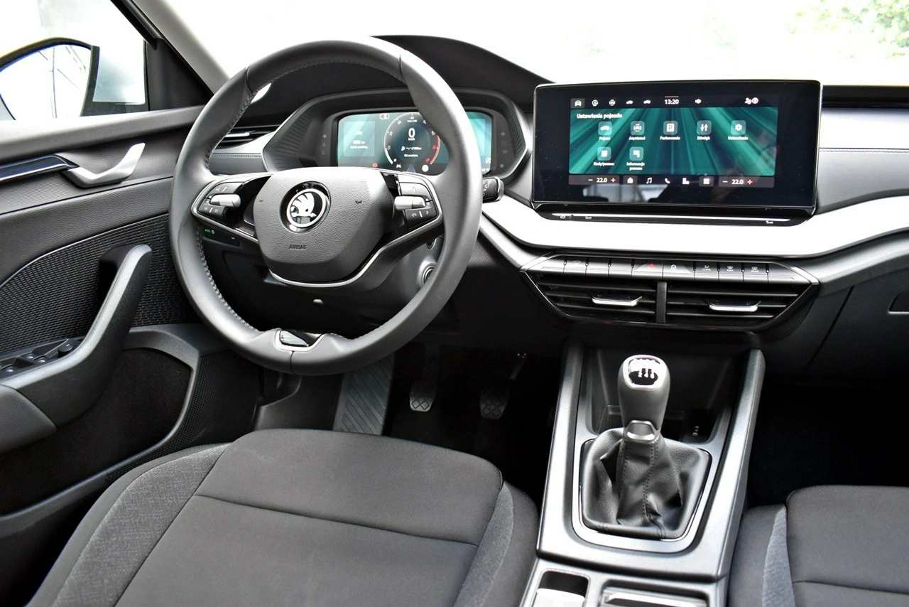 Skoda Octavia - Zdjęcie 15