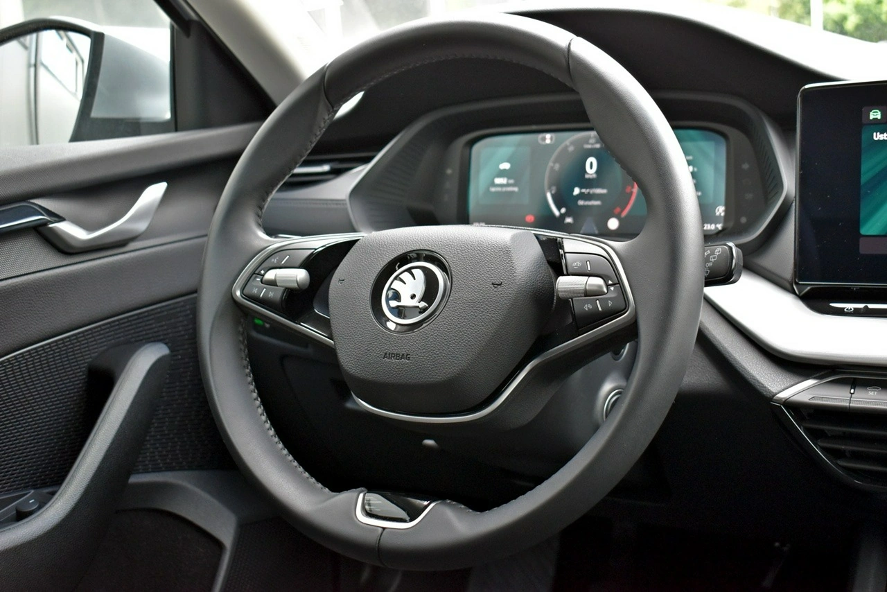 Skoda Octavia - Zdjęcie 16