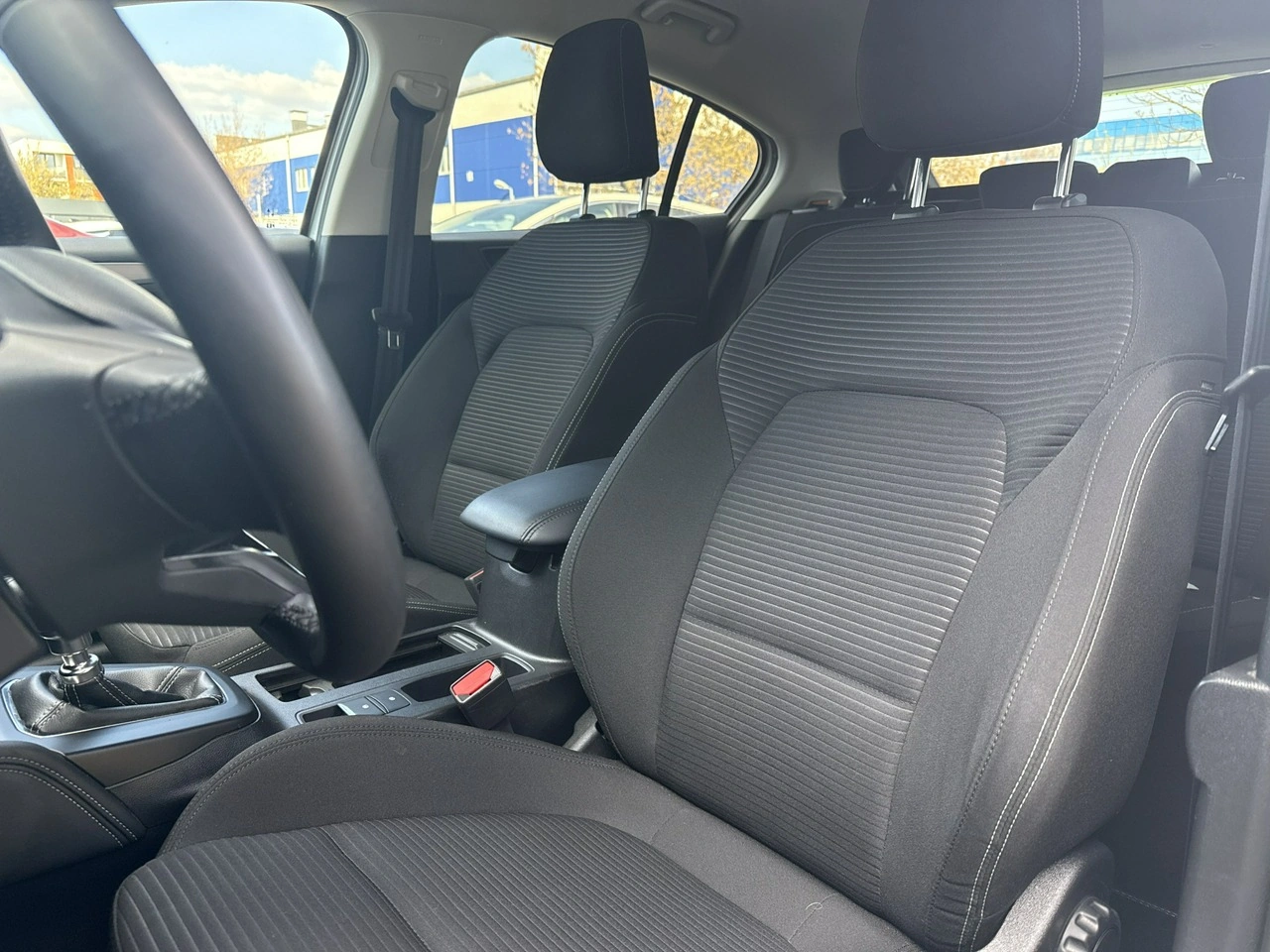Ford Focus - Zdjęcie 12