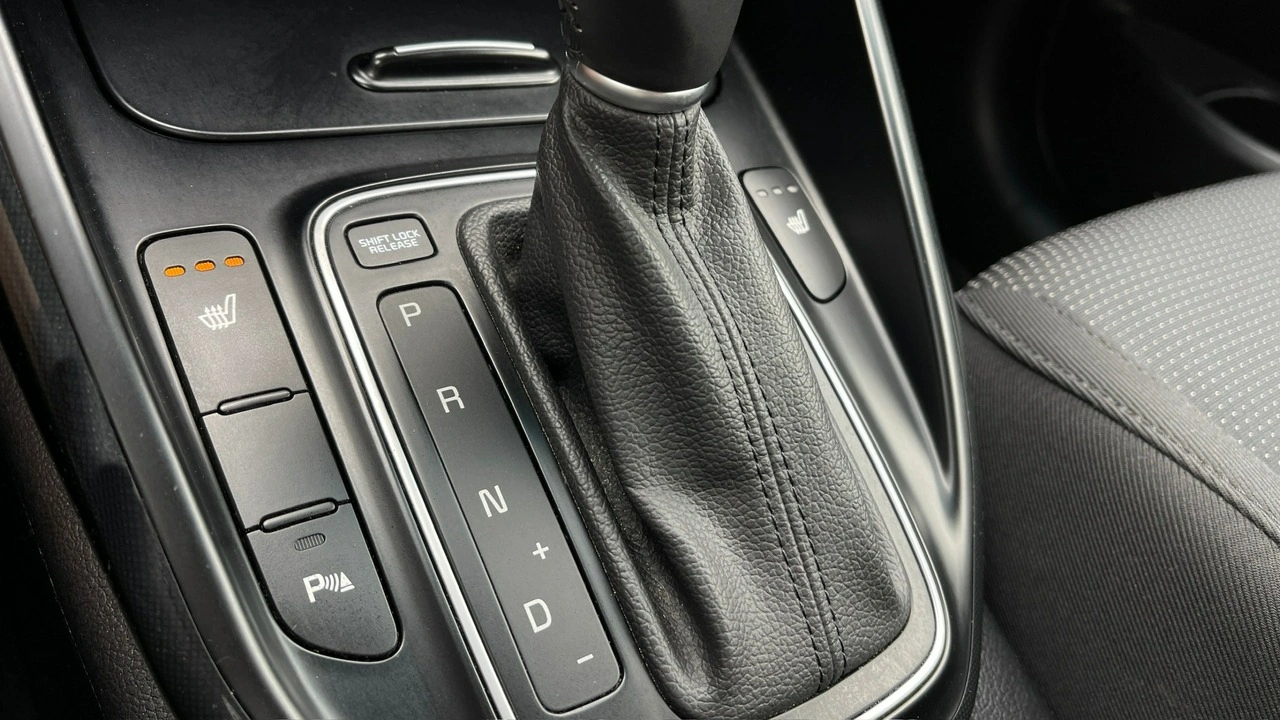 Kia Carens - Zdjęcie 30