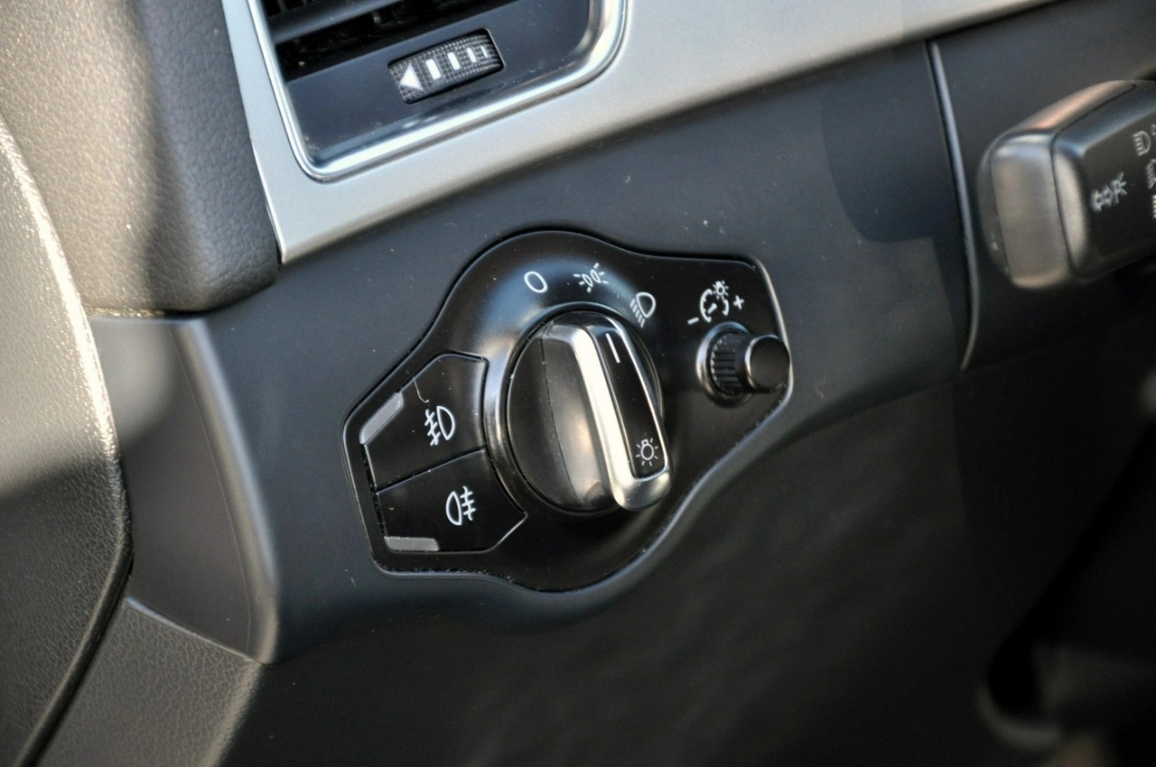 Audi A4 - Zdjęcie 35