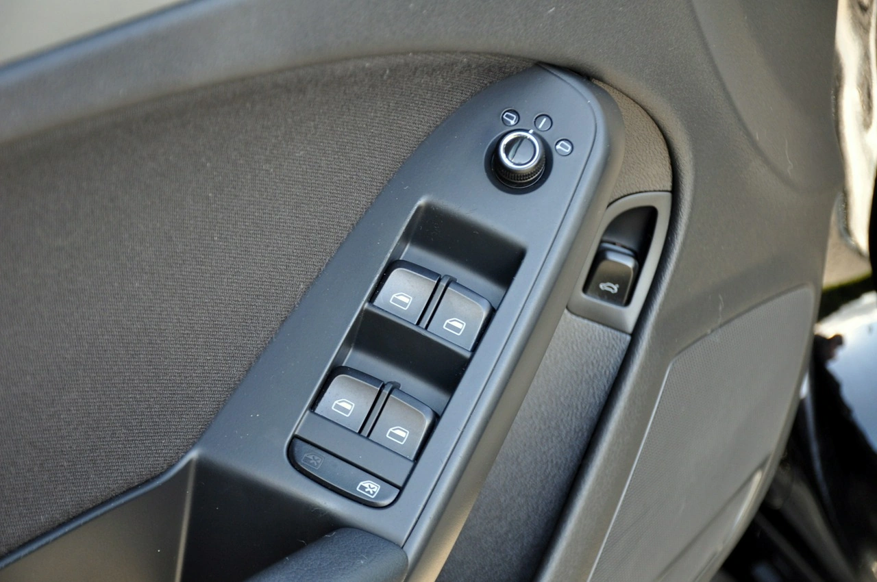 Audi A4 - Zdjęcie 36