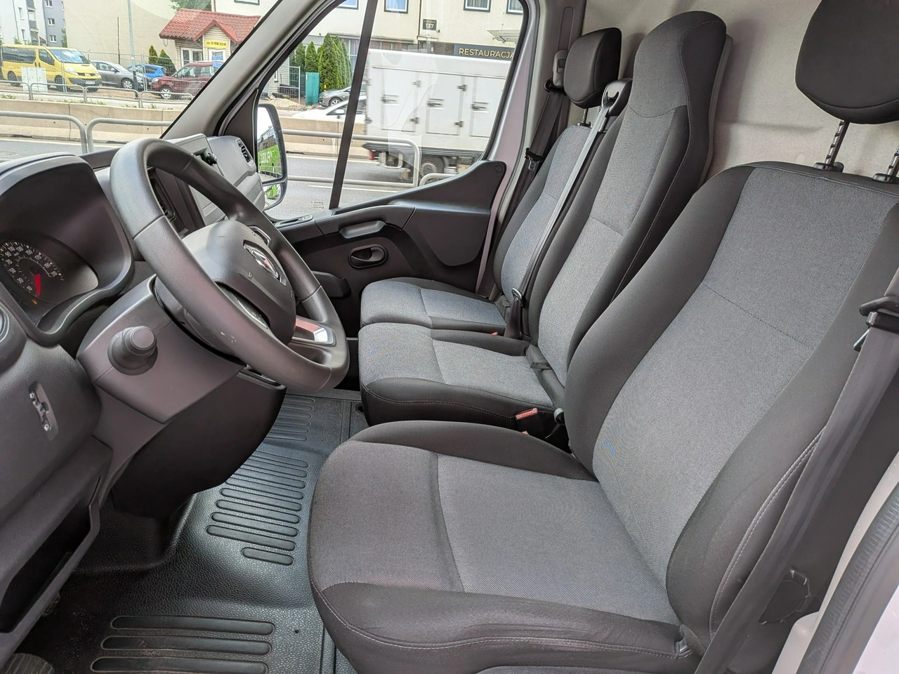 Renault Master - Zdjęcie 13