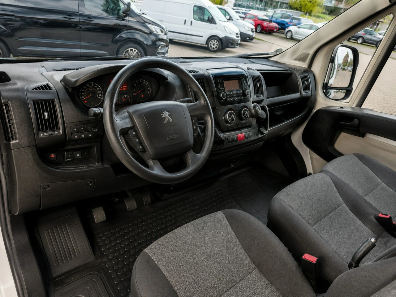 Peugeot Boxer - Zdjęcie 25